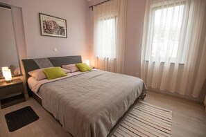 Apartment (A1)