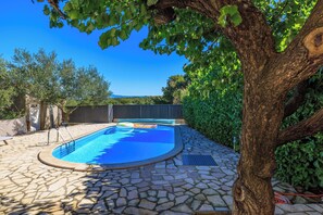 Outdoor pool - House Marija (Krk)