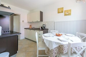 House | Private kitchen - House Milenka (Rab)