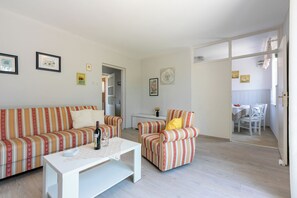 House | Living room