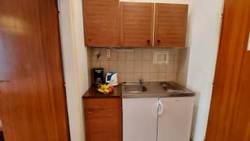 Studio (A2) | Private kitchen
