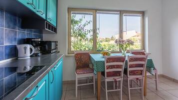 Apartment (A2) | Private kitchen | Fridge, microwave, stovetop, espresso maker