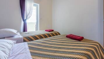 Apartment (A3) | 4 bedrooms, free WiFi