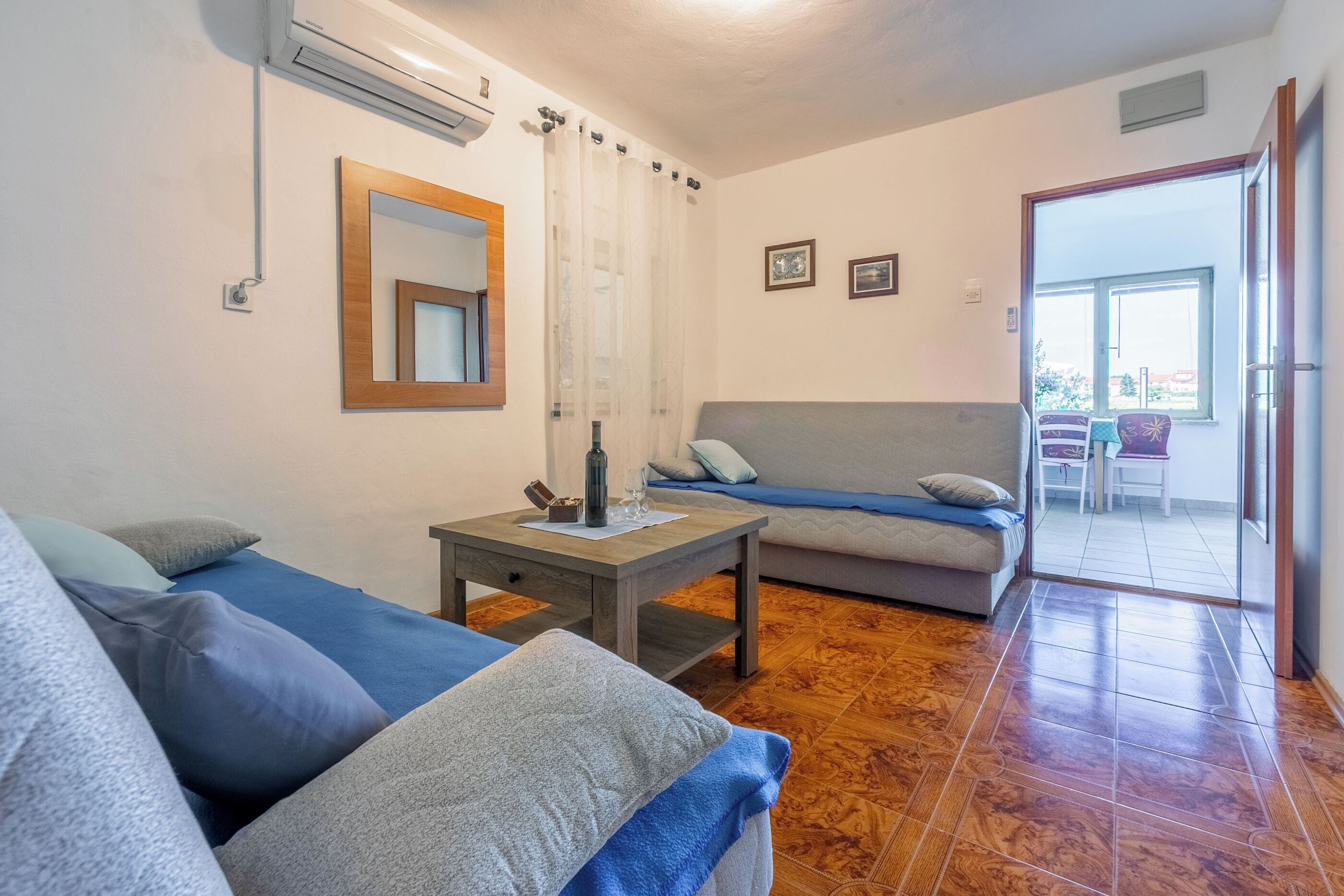 Apartment (A2) | Living room