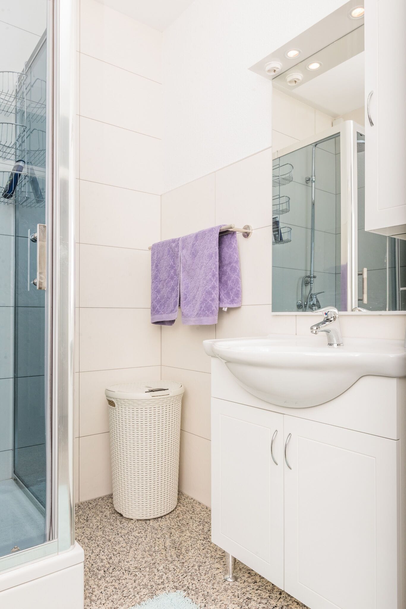 Apartment (A1) | Bathroom