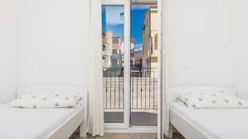Apartemen (A2)