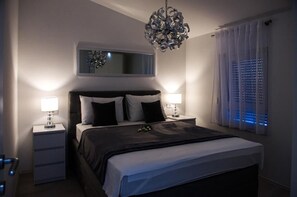 Apartment (A4)