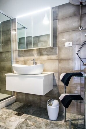 Apartment (A3) | Bathroom