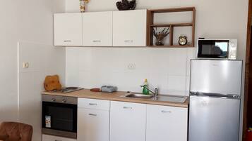 Apartment (A1) | Private kitchen
