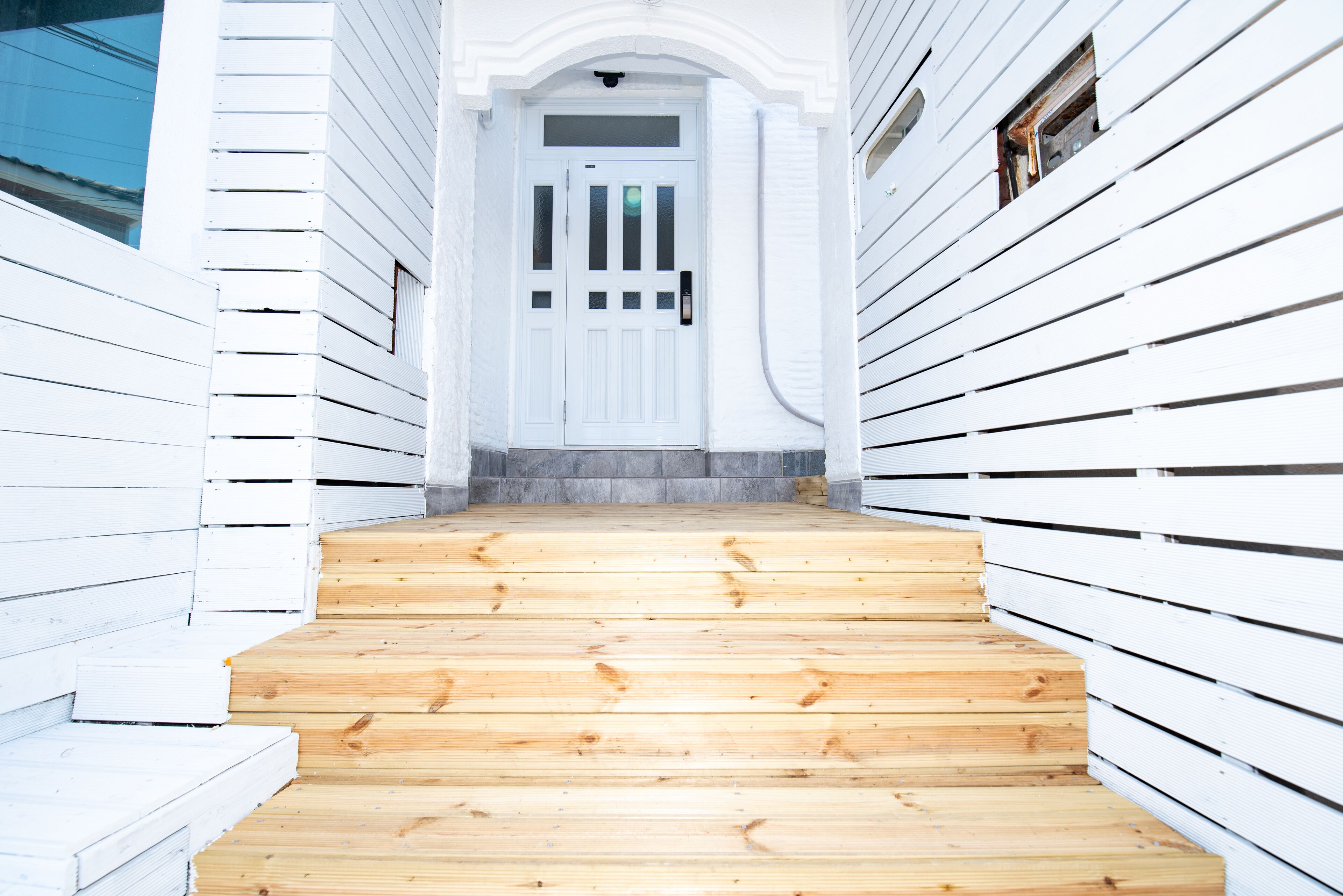 Entrée de l’hébergement