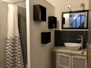 Shower, hair dryer