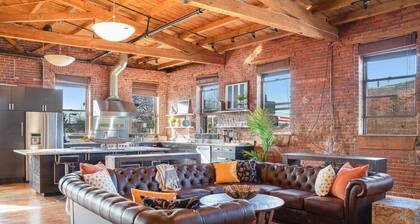 ⚽World Cup 2026 Luxury Industrial Loft