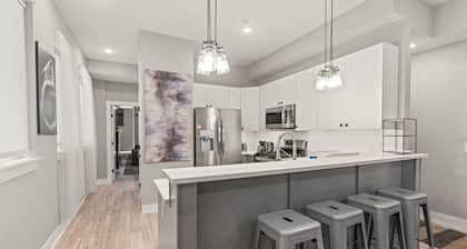 PRISTINE 3 bdrm | Garage Parking | Close to UPENN