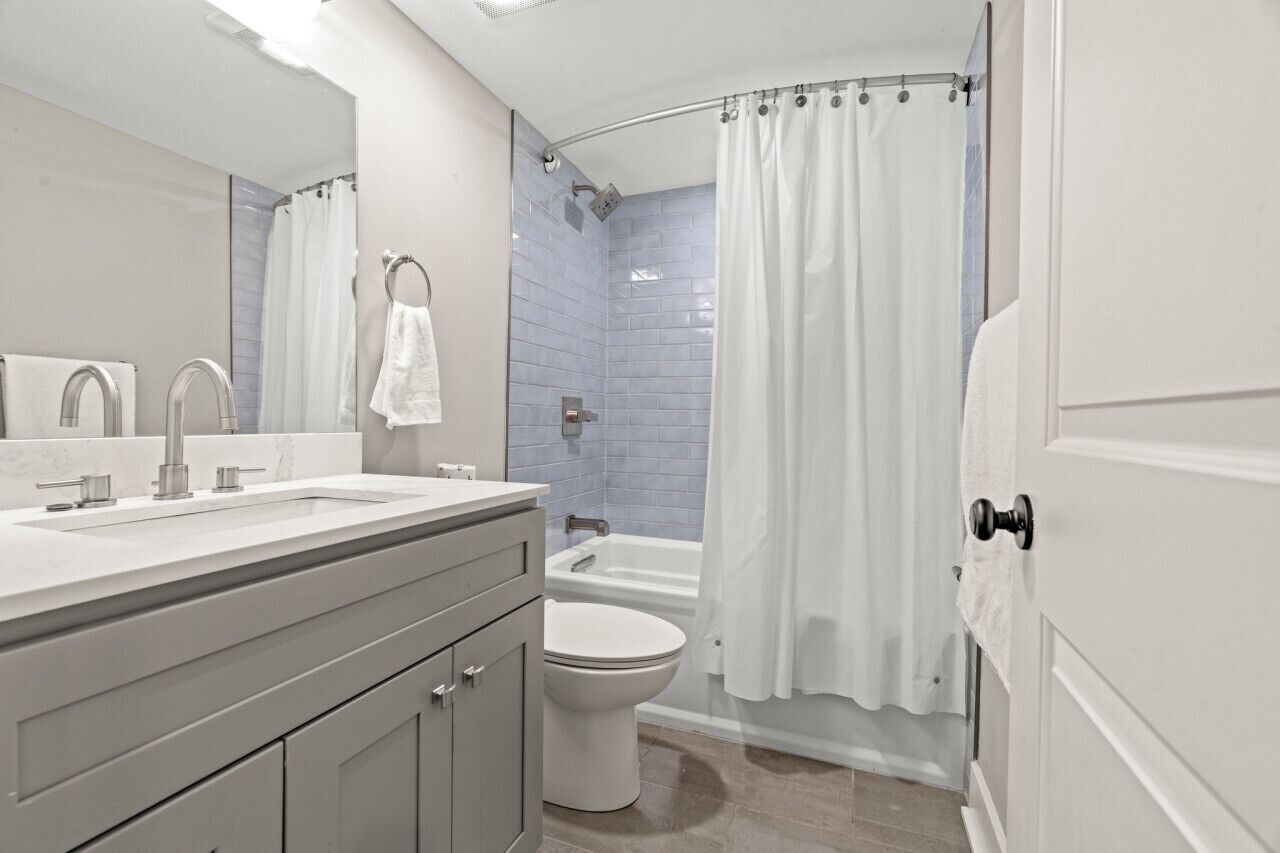 Hair dryer, towels