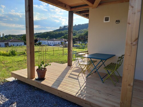Peaceful garden level in the heart of southern Ardèche