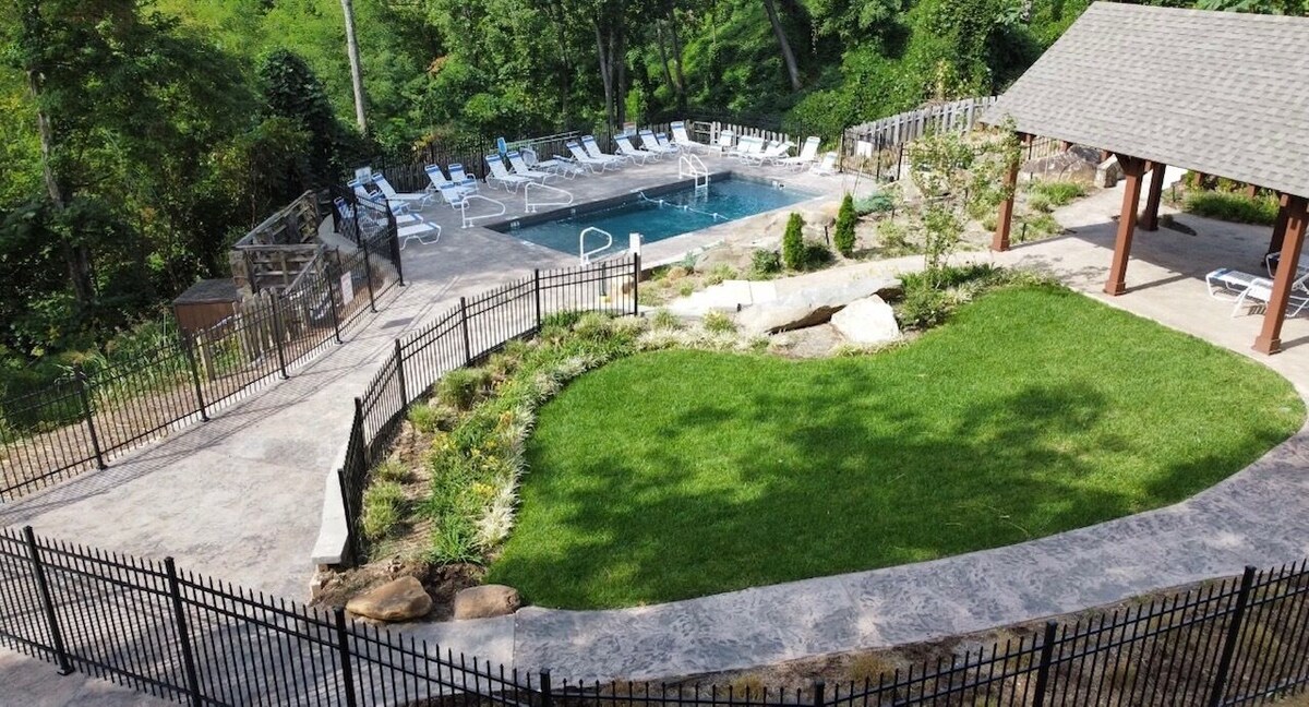 Photo 90 of Pickle Ball! Shuffleboard! Arcade! Hot Tub! Retro Nintendo! Fireplace! Views!