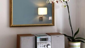 Deluxe Apartment | Living area - Stylish (Thessaloniki)