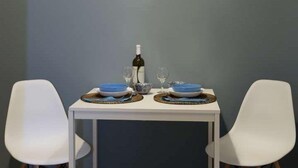 Deluxe Apartment | Living area - Stylish (Thessaloniki)