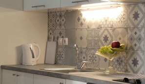 华丽公寓 | 私人厨房 | 冰箱、烤箱、炉灶、电热水壶