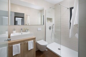Villa | Bathroom
