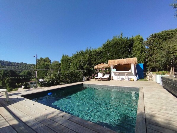 Utomhuspool