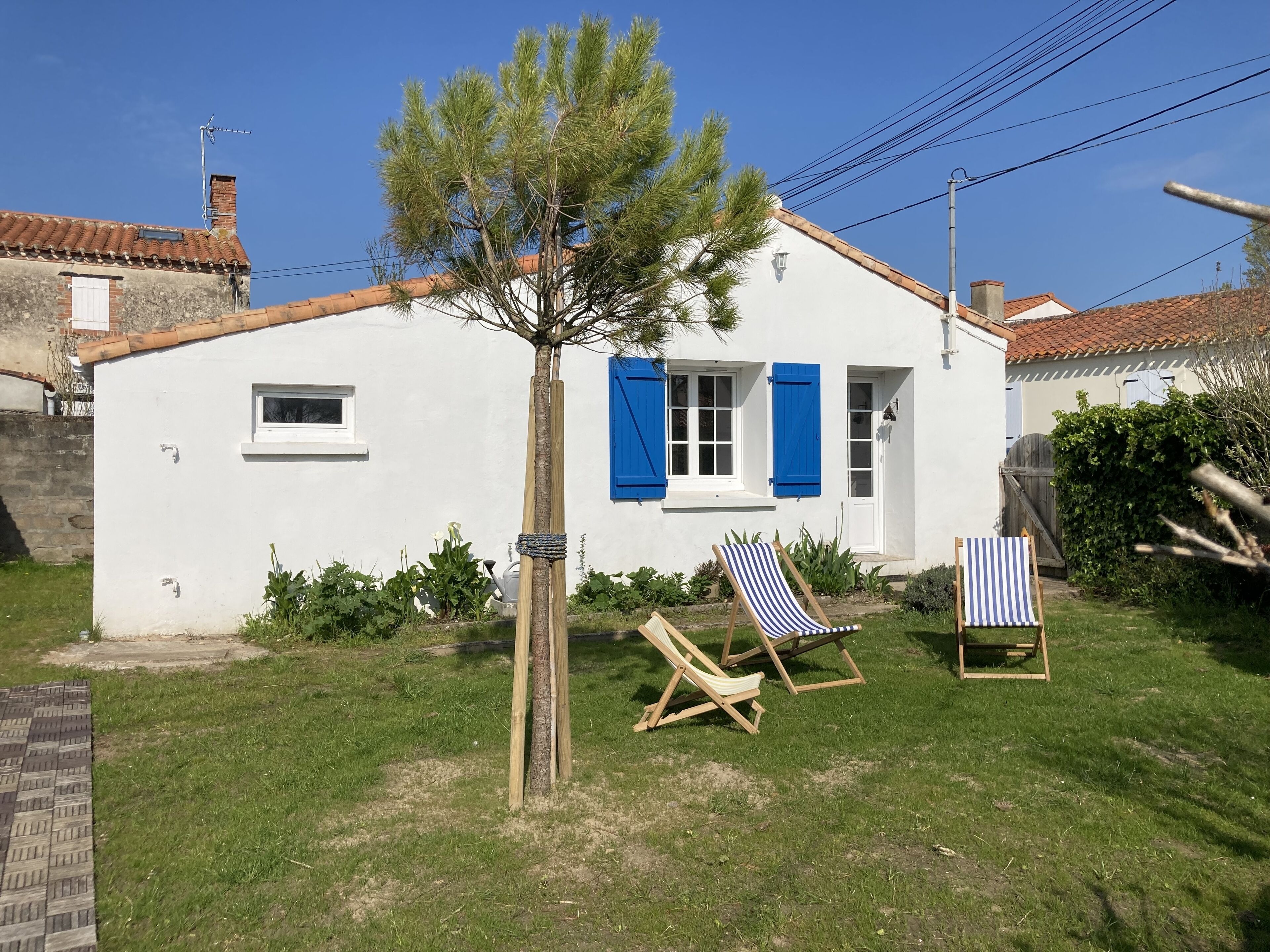 Charmante Maison à Proximité des Plages et du Port