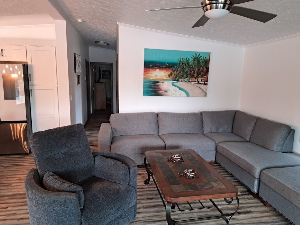 Fishing/Boating paradise within walking distance to downtown Fremont! Unit A 