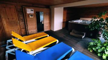 Bain à remous intérieur