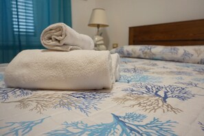 3 habitaciones, wifi gratis y ropa de cama 
