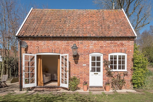 The Coach House Eyke Air Manage Suffolk