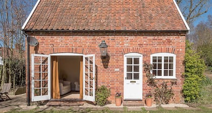 The Coach House Eyke Air Manage Suffolk