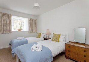 2 soverom, strykejern/-brett, reiseseng for barn og wi-fi (inkludert)