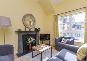 TV, fireplace, DVD player