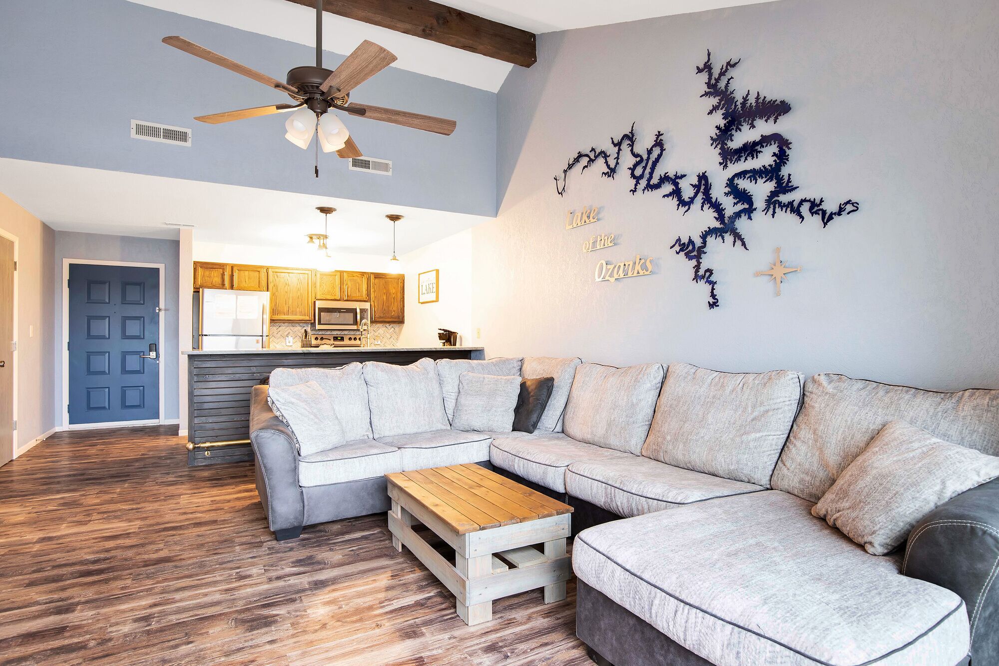 Completely Remodeled~Lake Front Condo~ Amazing Views~ Sleeps 8~New to Site