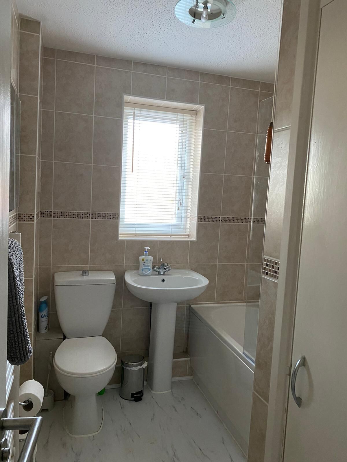 Riverside Park Ground Floor Apartment - St Neots