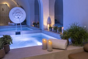 Indoor pool - Hôtel & Spa Vinci Due (Paris)