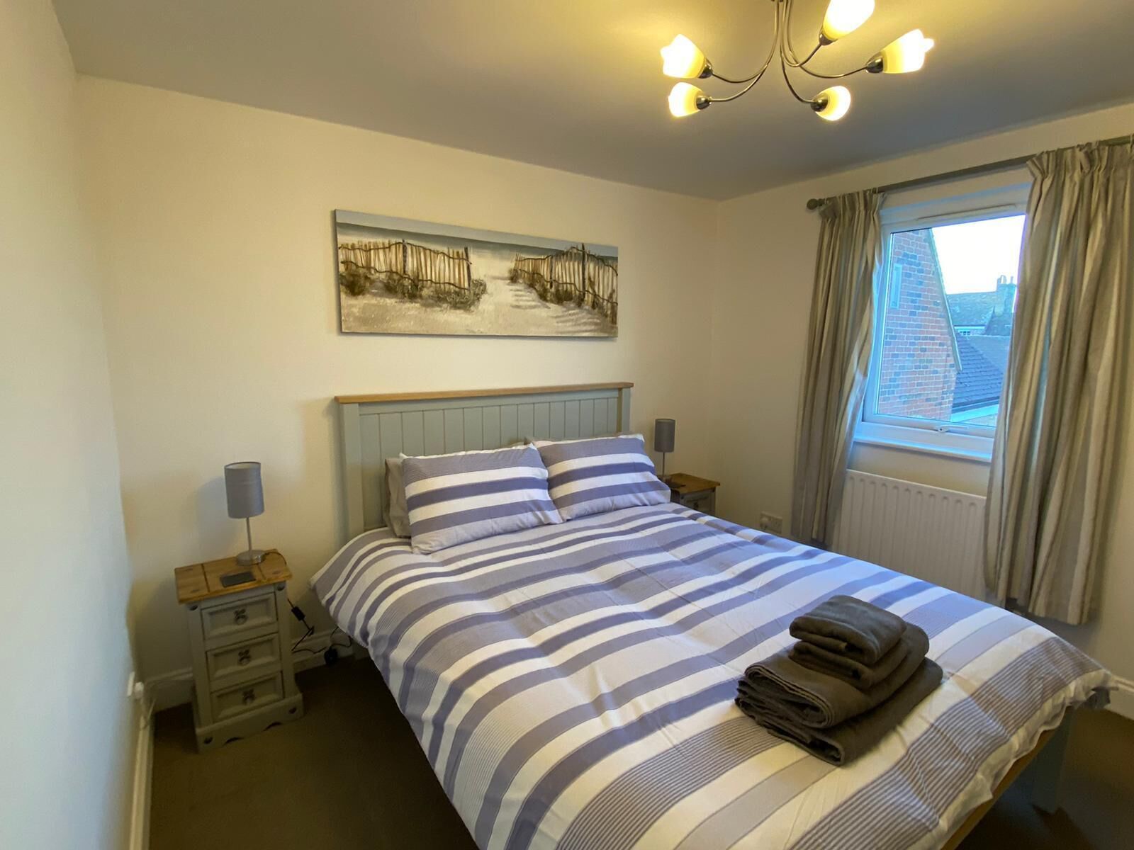 2 bedrooms, iron/ironing board, travel cot, free WiFi