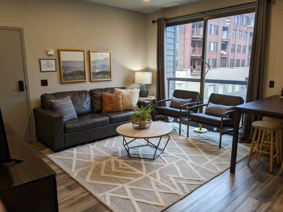 TV, offices