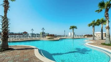 Piscina externa, piscina aquecida