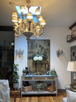 Deluxe Apartment | Living area | Heated floors