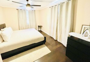 4 bedrooms, desk, iron/ironing board, travel cot