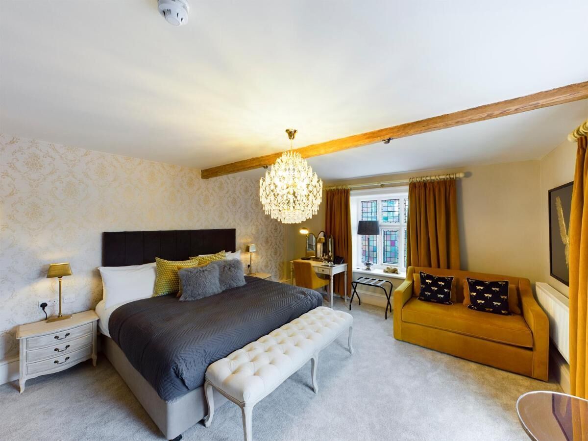 luxury room | 1 bedroom, in-room safe, soundproofing, iron/ironing board