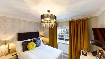 Executive Single Room | In-room safe, soundproofing, iron/ironing board, free WiFi