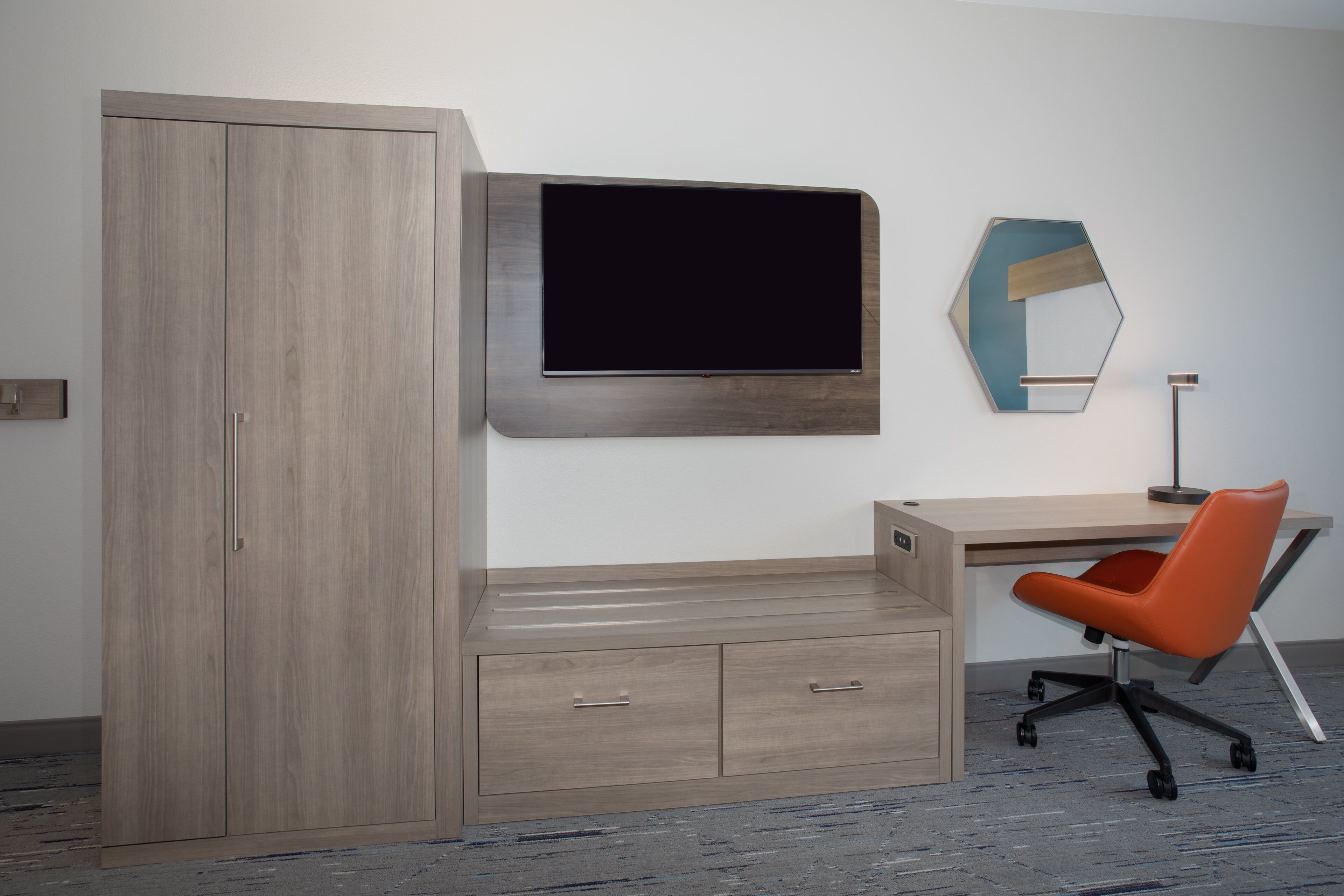 standard room, 2 queen beds, accessible (mobility, accessible tub) | premium bedding, down duvets, pillow-top beds, in-room safe