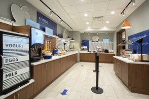 Ilmainen päivittäinen täysi aamiainen