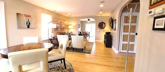 Historic Home *reWine Mission* Walk Downtown: Coffee, Shop, Dine, Wines, Brews