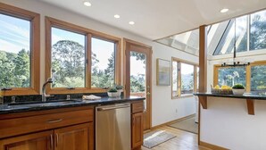 Unclassified image, 2 of 27, button - Mill Valley Chalet - Sunny & Private - Deck, Views, Putting Green, Trails, Tub (Mill Valley)