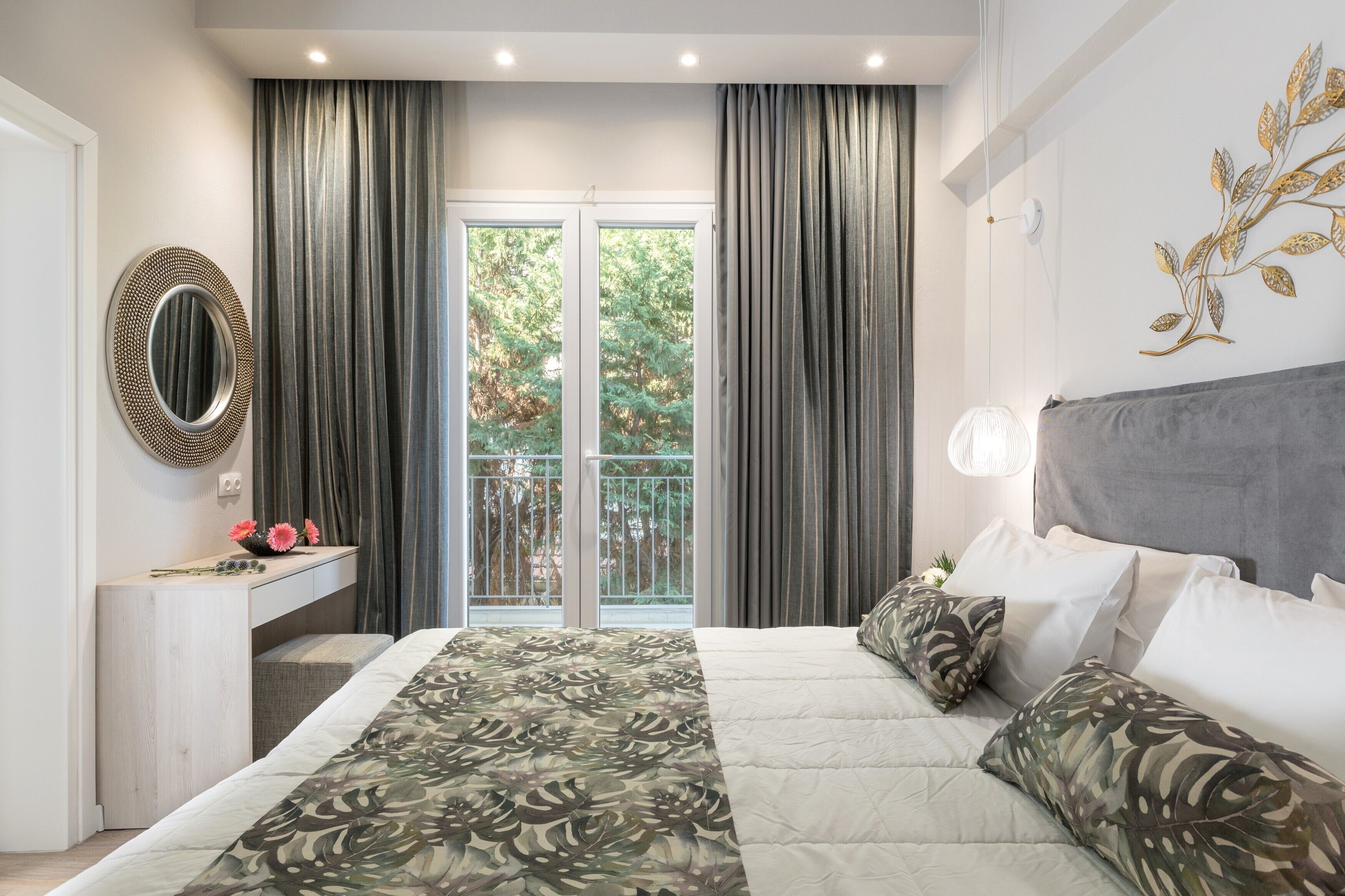 Standard Suite