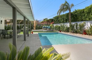 House (Viminal) | Pool