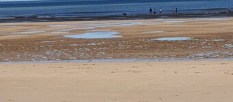 Spacious 8 berth Caravan